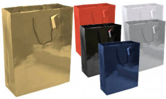 Shopper in carta laminata 34x12x41 cm Shopper in carta laminata 34x12x41 cm